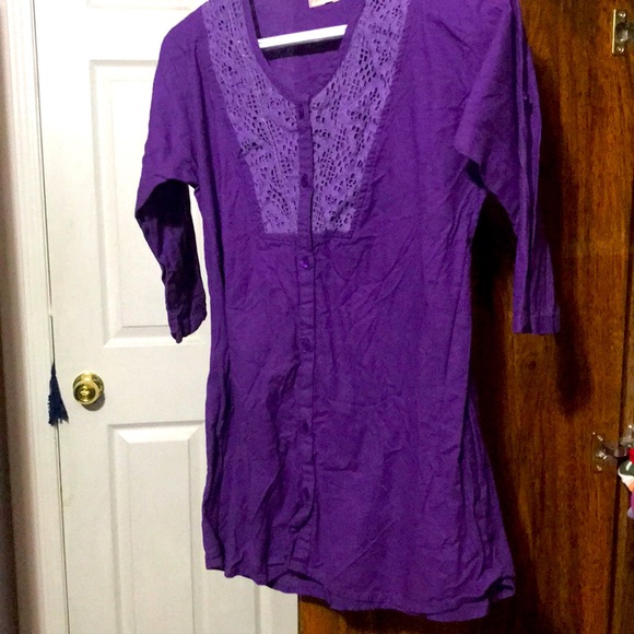 Indian blouse - Picture 1 of 3